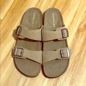 NWOT sandals